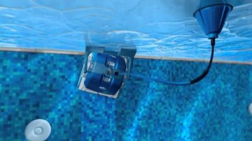 Roboti de curatare a piscinei