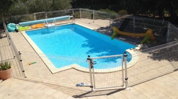 Garduri de protecție piscine